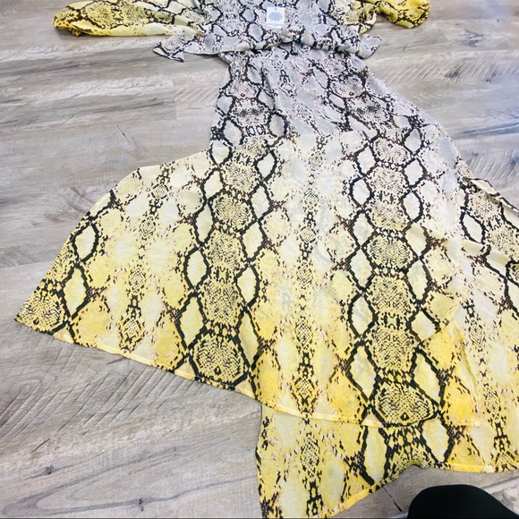 Swim Cover Up -SNAKE SKIN PRINT Size XS - Picture 6 of 11